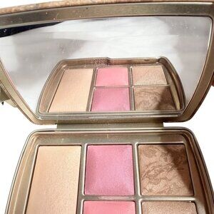 Hourglass Ambient Lighting Palette - Universe Unlocked